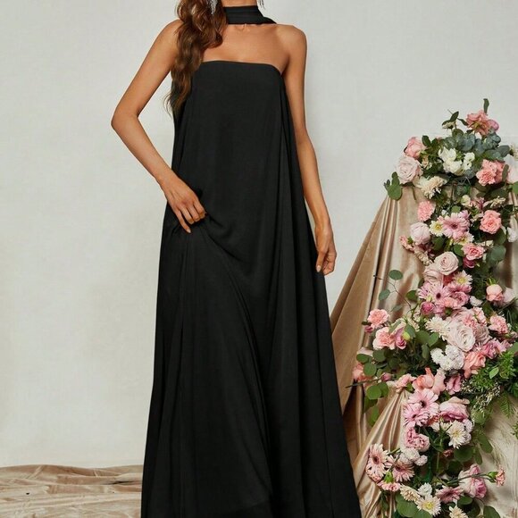 Black Elegant Women's Sophisticated Off-The-Shoulder A-Line Evening Gown - Picture 4 of 6